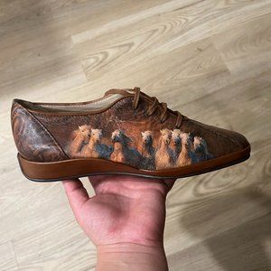 Charging Horses ICON Sneakers Sz7